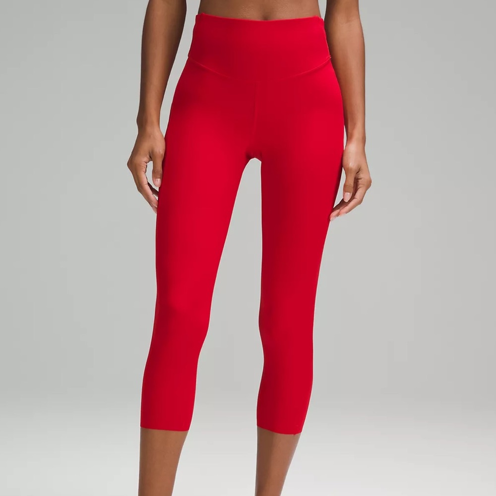 Fabletics Red Cropped Leggings